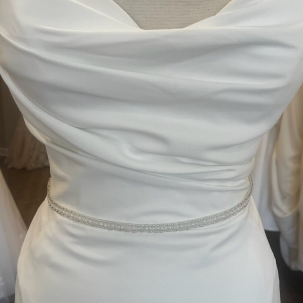 Pearl bridal belt